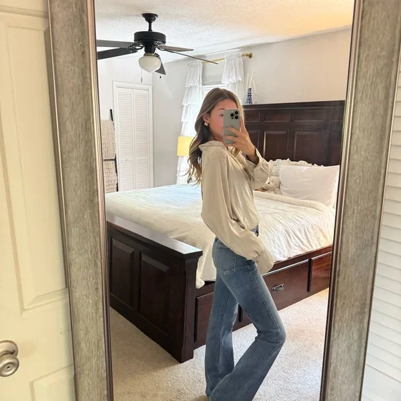 Elegant Silk long sleeve - Picture 4 of 11